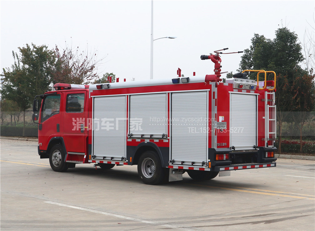 ����ʮ⏡�700P 4��ˮ������܇